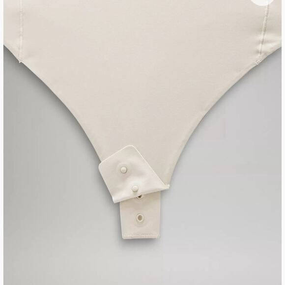 Lululemon riverstone RVST Large Ultra-Soft Nulu Square-Neck Long-Sleeve Bodysuit - Picture 4 of 6